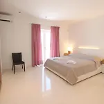 Minu
