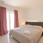 Minu Radetici