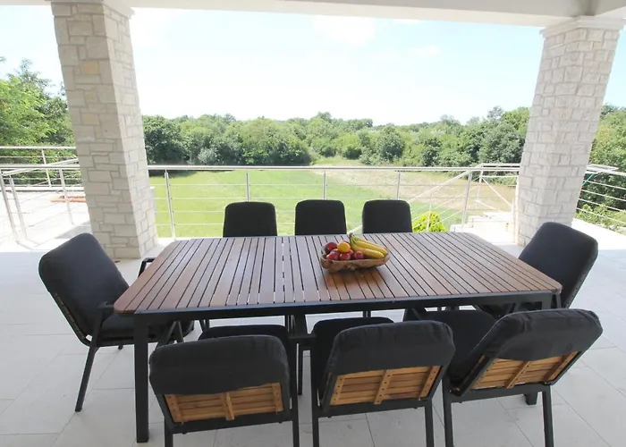 Minu Villa Radetići